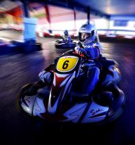 karting les clayes sous bois speed park les clayes 15 minutes sur circuit indoor