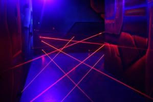 wtf et atypique bailly romainvilliers laser game 77 pure mission defiez les laser